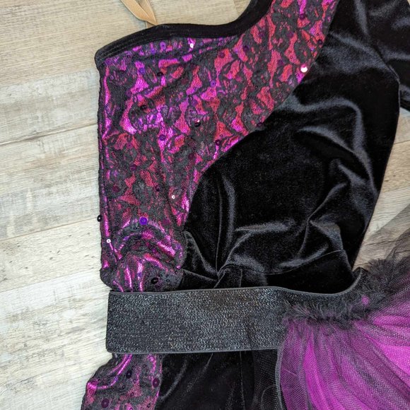 ⚡A Wish Come True Dance Costume – “Supersonic” * ISC (Intermediate Small Child) - Picture 10 of 12